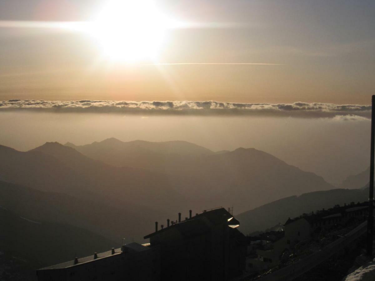 Comfortable Ski Apartment Close To Slopes And Chairlift Wifi&Parking Sierra Nevada Bagian luar foto